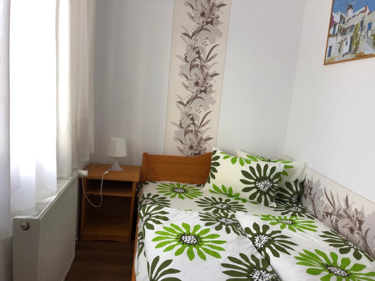 סובאטה Hanga Apartments מראה חיצוני תמונה